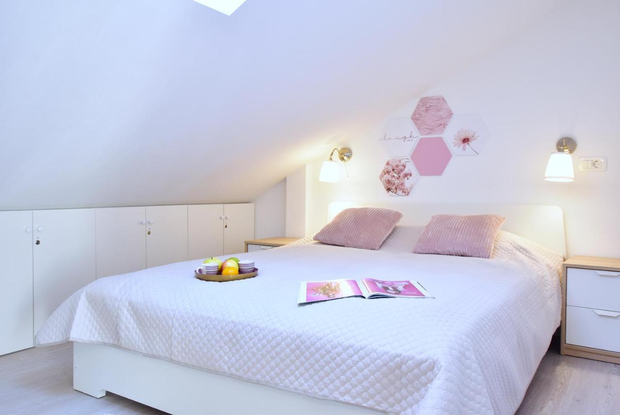 Apartments Sea & Sky Stari Grad  Εξωτερικό φωτογραφία