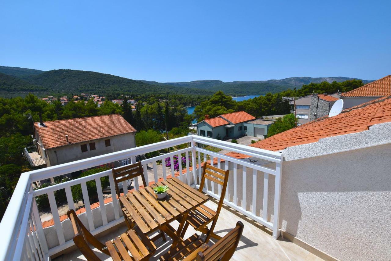Apartments Sea & Sky Stari Grad  Εξωτερικό φωτογραφία
