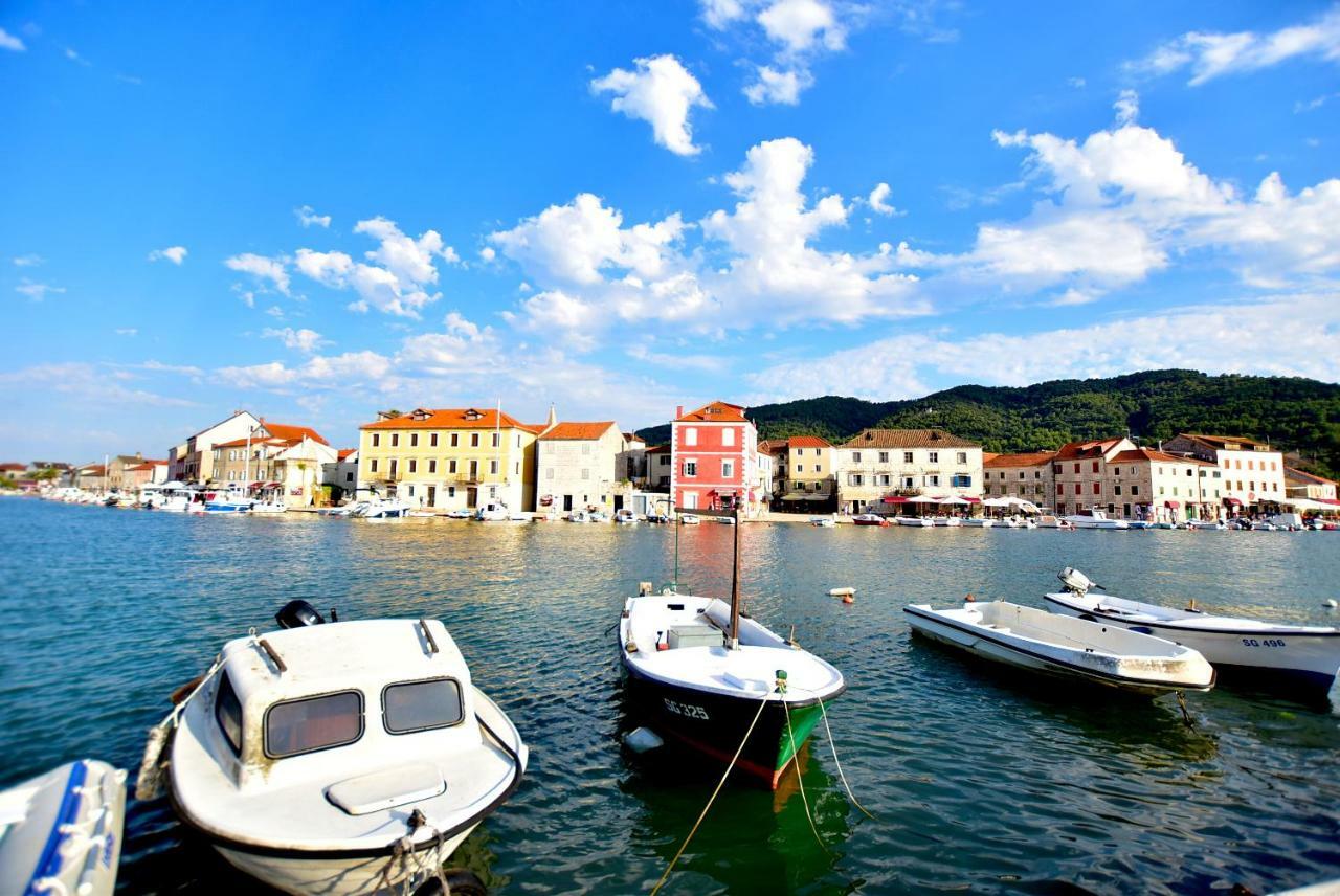 Apartments Sea & Sky Stari Grad  Εξωτερικό φωτογραφία
