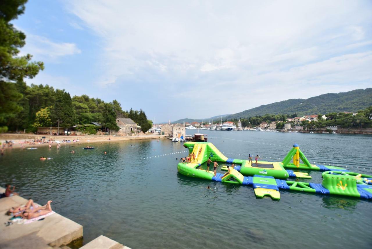 Apartments Sea & Sky Stari Grad  Εξωτερικό φωτογραφία